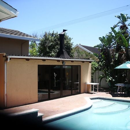 50 On Theal Apartment Parow Exterior photo