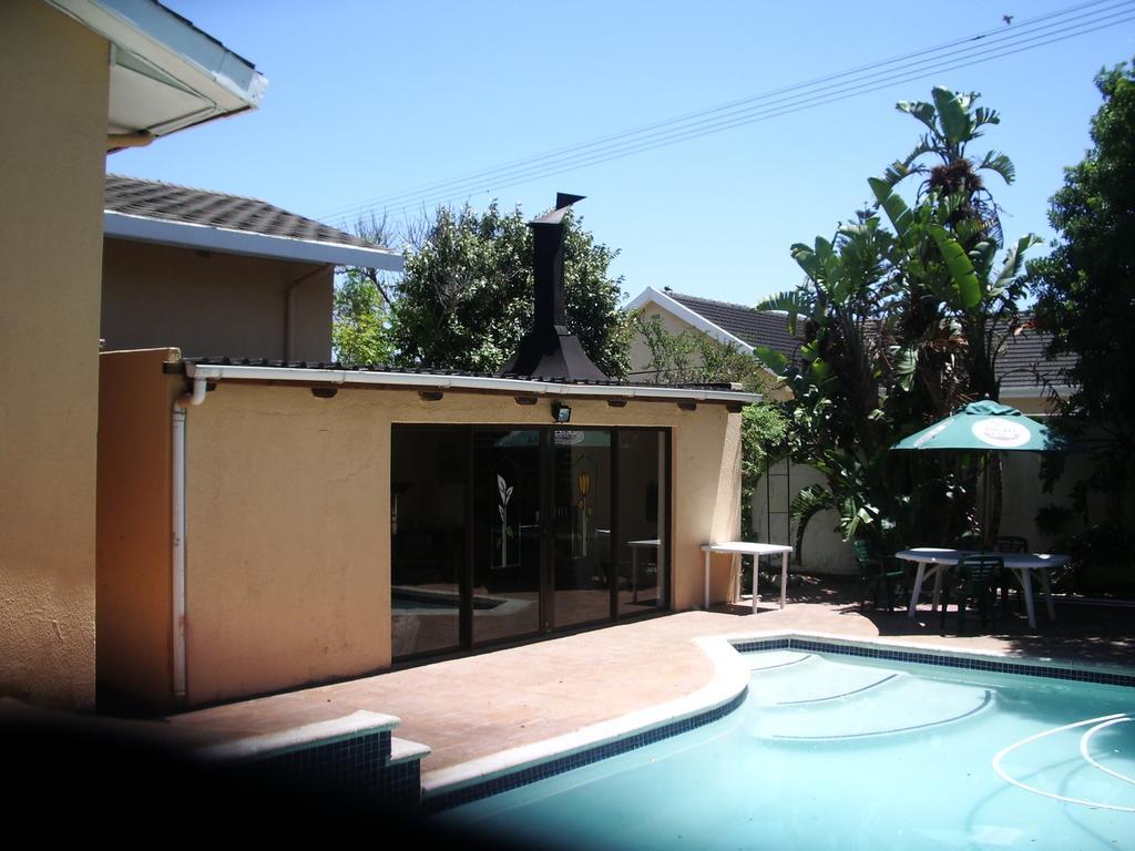50 On Theal Apartment Parow Exterior photo